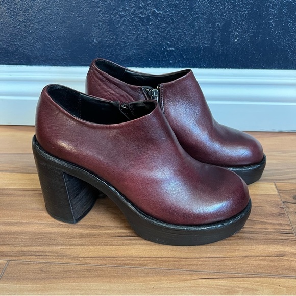 Ernesto Dolani Platform Ankle Boot - Picture 1 of 9